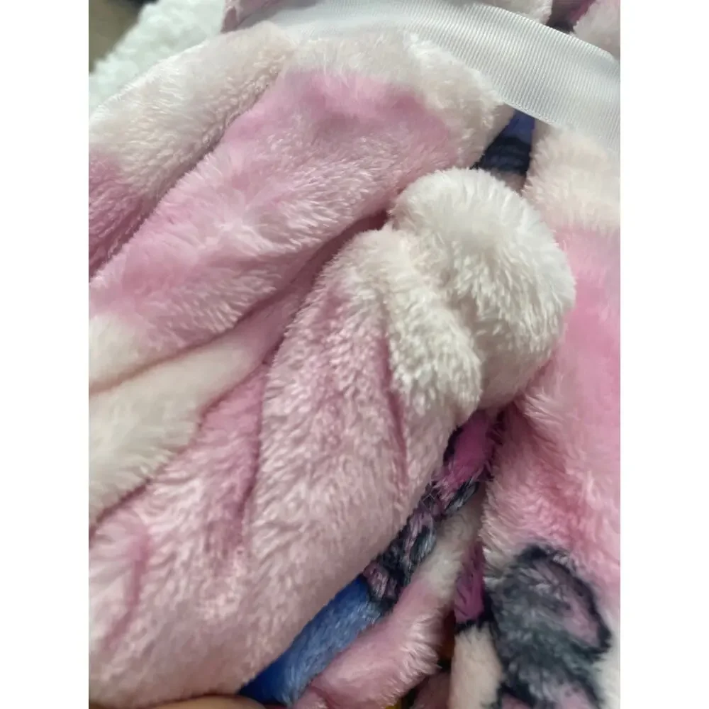 Disney Winnie the Pooh Eeyore Piglet Silk Touch Throw Blanket 60 x 70 Pink Heart